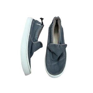 Toms Youth Black Canvas Slip-On Shoes